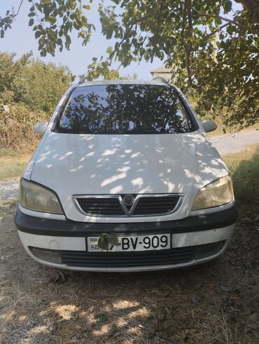 almaniyadan masin getirmek: Opel Zafira: 1.8 l | 2002 il Universal