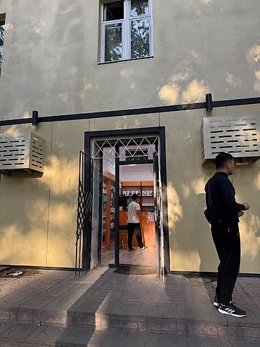 айвон: Продается готовый бизнес мобильный аксессуары Адрес Проспект Чынгыза — 2