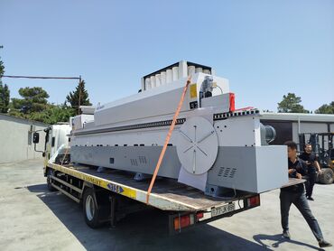 Digər istehsal avadanlığı: Taxta emalı üçün nəzərdə tutulmuş, dəzgah. Mebel istehsalı, ağac emalı