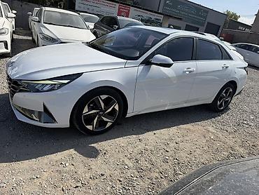 elantra 2022: Hyundai Elantra: 2022 г., 1.5 л, Автомат, Бензин, Седан — 2