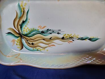 Ostalo posuđe: Oval kompletan rucni rad za serviranja itd. ruski 60,70te. Oval je na lalafo.rs — 7 Ostalo posuđe: Oval kompletan rucni rad za serviranja itd. ruski 60,70te. Oval je — 7