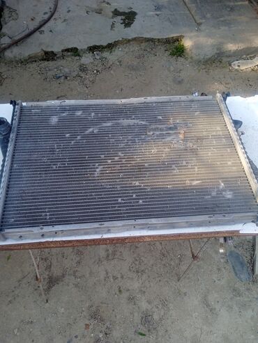 ikinci el radiatorlar: E39 radiator 💯 azn