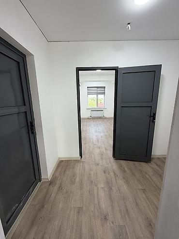 район тэц: Аренда офисов, 200 м², В административном здании, С системой безопасности — 5