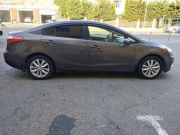 hyundai h1 8 1: Kia Forte: 1.8 l | 2013 il Sedan — 3