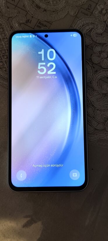 самсунг телефон: Samsung Galaxy A54 5G, rəng - Ağ, Barmaq izi