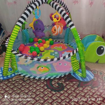 детские развивающие игрушки в Кыргызстан | Другие товары для детей: Развивающий коврик без деффектов цена договорная