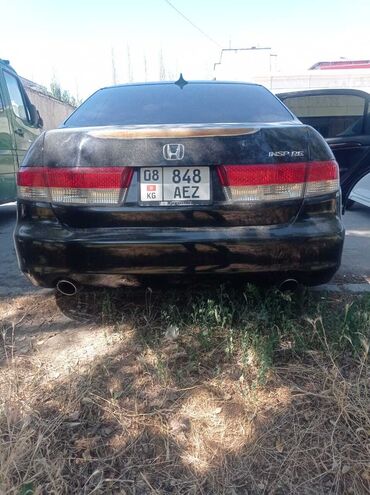 коробка на инспайр: Продается автомобиль Honda Inspire. Это седан черного цвета. У