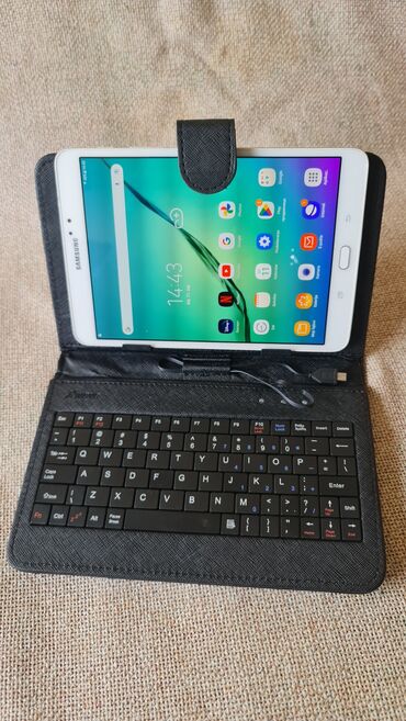 Tableti: Tablet kao nov sve radi na mane sa tastaturom I maskom, veliki 8 inca na lalafo.rs — 10 Tableti: Tablet kao nov sve radi na mane sa tastaturom I maskom, veliki 8 inca — 10