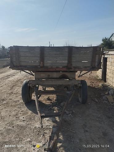 Kənd təssərüfatı avadanlığı: Mavi rəngli kənd təsərrüfatı traktoru - Kabinli konstruksiya: tam — 8