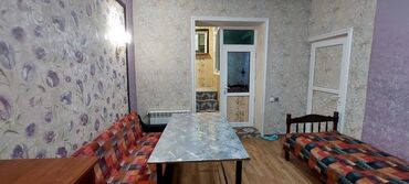 Otaqların uzunmüddətli kirayəsi: Kirayə verilir – mebellə təchiz olunmuş ayrıca 1 otaq. Zığ kəndi -da lalafo.az — 6 Otaqların uzunmüddətli kirayəsi: Kirayə verilir – mebellə təchiz olunmuş ayrıca 1 otaq. Zığ kəndi — 6