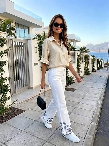 Košulje: ✅Ženska košulja – oversized kroj sa dugmadima
✅1950 din — 4