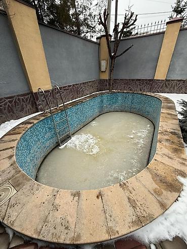 Продажа коттеджей и домов: 🏡 Срочно Продается участок с Домом в центре города! 2-линия 🔥 📍 — 25