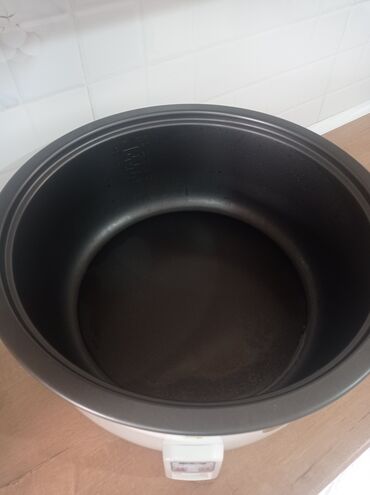 компот аппарат: Большая рисоварка/мультиварка с чашей увеличенного объема - Тип