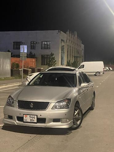 rolls royce silver ghost: Toyota Crown: 2007 г., Седан — 1