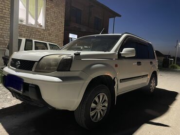 Nissan: Nissan X-Trail: 2002 г., 2 л, Автомат, Бензин, Универсал