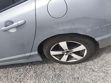 civik: Honda Civic: 2006 г., 1.3 л, Вариатор, Гибрид, Седан — 8