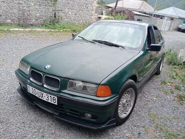 bmw işlənmiş ehtiyat hissələri: BMW 318: 1.8 л | 1993 г. Седан