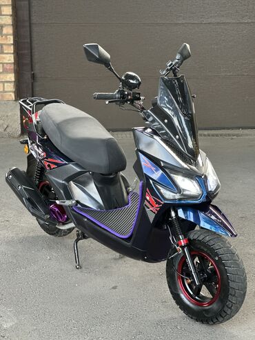 купить мотоблок мтз бу в москве: Скутер Yamaha, 150 куб. см, Бензин, Б/у
