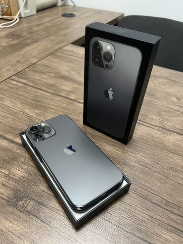 Apple iPhone: IPhone 13 Pro Max, Б/у, 128 ГБ, Черный, Защитное стекло, Чехол, Коробка, 85 %