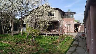 Продажа коттеджей и домов: Продаётся дом. жм кырман. 9,5 соток участок. саман/кирпич, отопление — 6