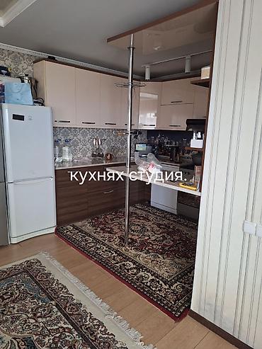 Продажа коттеджей и домов: Продается жилой дом с большим крытым двором и гаражом. Основные — 10