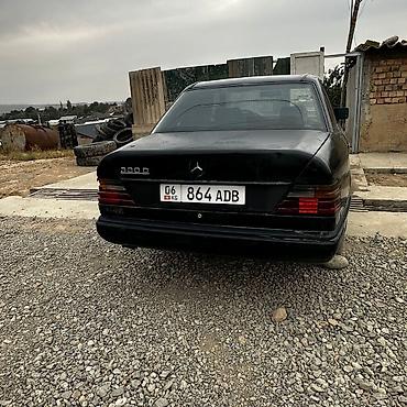 моющий апарат: Mercedes-Benz W124: 1989 г., 3 л, Механика, Дизель, Седан — 5