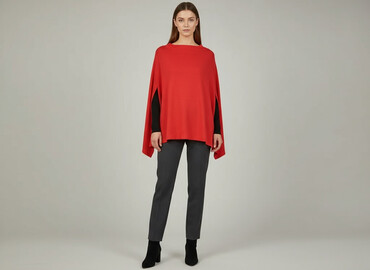 pull and bear sweter: Narzutka damska, rozmiar One size