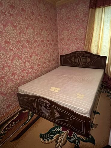 дерево мебель: Спальный гарнитур, Двуспальная кровать, Двухъярусная кровать, Шкаф, цвет - Красный, В рассрочку, Новый