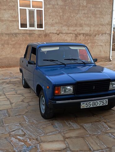 vaz 2107 2017: VAZ (LADA) 2107: 1.6 l | 2003 il | 210000 km Sedan