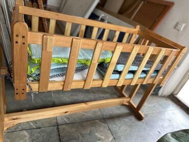 кресло качалка детское: Детская кровать качалка для девочки для мальчика в идеальном
