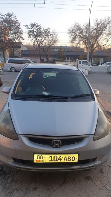 Honda: Honda Fit: 2004 г., 1.3 л, Автомат, Бензин, Хэтчбэк