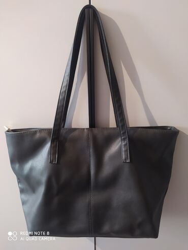 сумка 3 в 1: Продаю сумки,качество отличное:1,2-800 сом,3,4-500сом