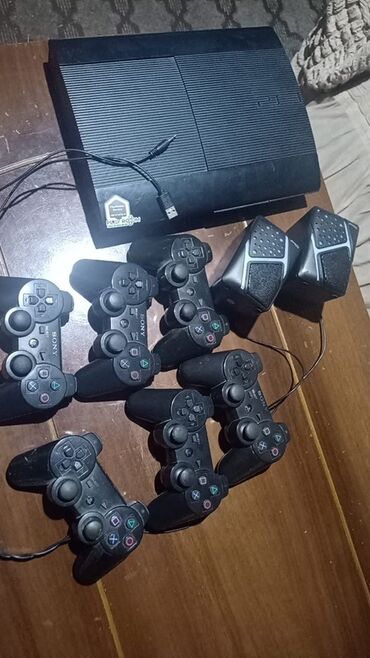 Digər oyun və konsollar: PlayStation 3 (Super Slim) oyun konsolu paketi Daxildir: - PS3 Super