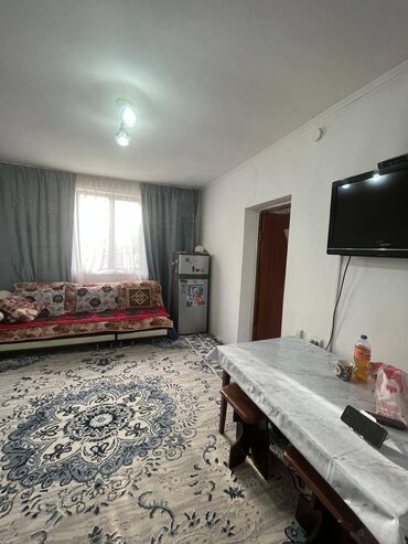 дом село ак жол: Дом, 80 м², 3 комнаты, Агентство недвижимости, Косметический ремонт