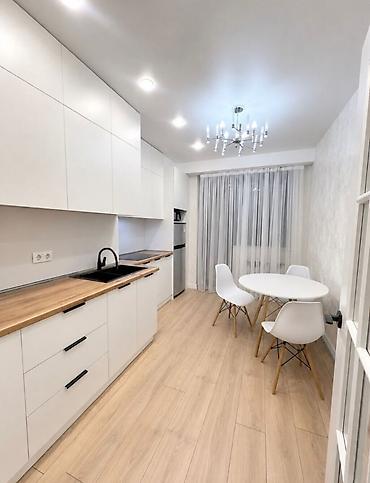 кв кут: 1 комната, 42 м², ул. Горького / Алматинка Элитка, 10 этаж, Дизайнерский ремонт — 1