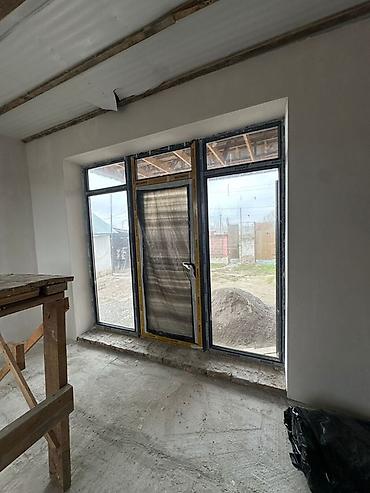 Продажа коттеджей и домов: Трёхкомнатная времянка и новый дом четыре комнатные плюс сарай 20/6 — 26