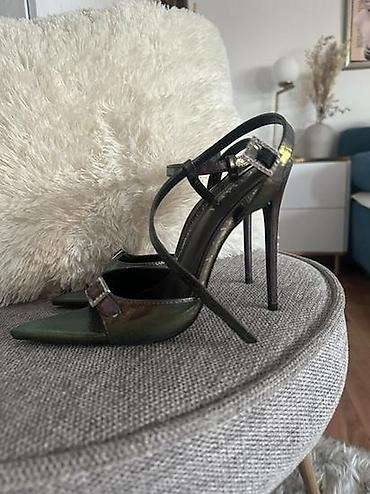 dm obuca smederevo: Simmi nove sandale u broju 38. Kupljene na njihovom sajtu, nikad — 5