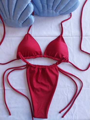 Kupaći kostimi: S (EU 36), Likra, Jednobojni, bоја - Crvena — 1