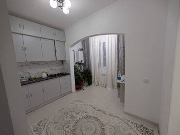 достук микрайон квартира: 1 бөлмө, 39 кв. м, Элитка, 4 кабат, Евроремонт