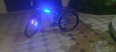 Şəhər velosipedləri: İşlənmiş Şəhər velosipedi 28", sürətlərin sayı: 7, Ünvandan götürmə