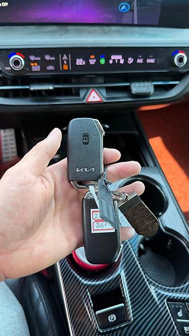 Kia: Kia K8: 2022 г., 1.6 л, Гибрид — 20