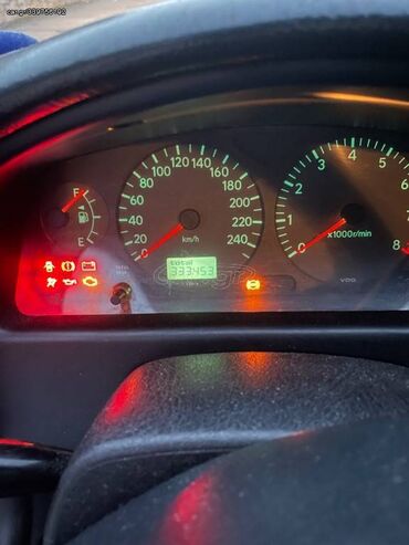 Toyota: Toyota Avensis: 1.6 l. | 2001 έ. Λιμουζίνα — 12