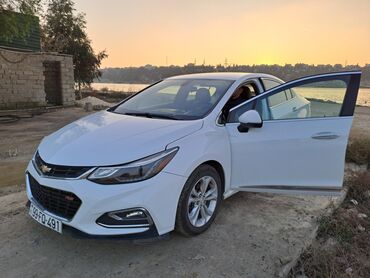 Chevrolet: Chevrolet Cruze: 1.4 l | 2017 il 136500 km Sedan — 36