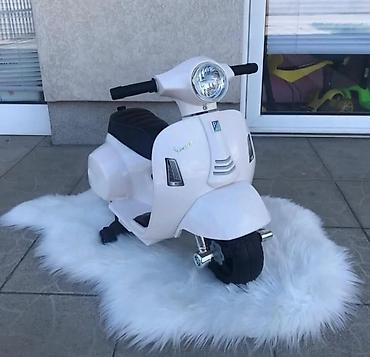 decathlon helanke za devojcice: Električni dečji motocikl – retro skuter stil - Dizajn inspirisan — 1