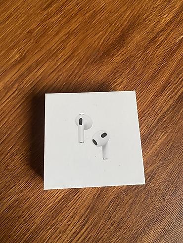 galaxy buds: Беспроводные наушники AirPods 3 (с кейсом MagSafe) - Чистый, объемный — 2