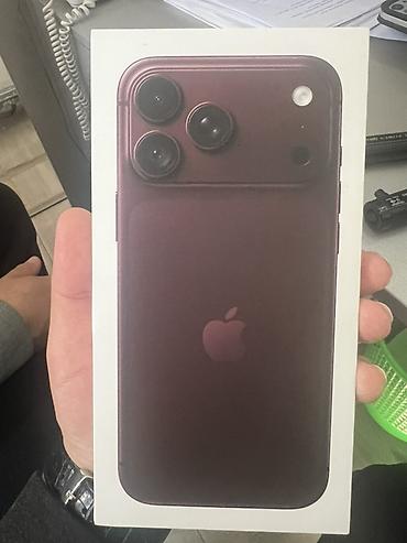 IPhone 18 Pro Max, цвет Burgundy (бордовый), модель A3717. На коробке at lalafo.kg IPhone 18 Pro Max, цвет Burgundy (бордовый), модель A3717. На коробке