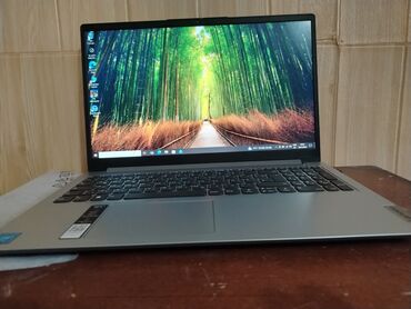 Lenovo: Lenovo IdeaPad 1i noutbuku (15,6") Xüsusiyyətlər: - 15,6" ekran — 5