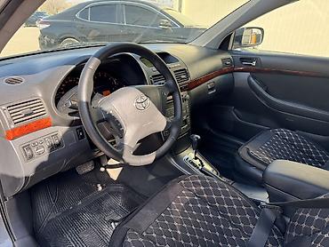 Toyota: Toyota Avensis: 2004 г., 2 л, Автомат, Бензин, Седан — 9