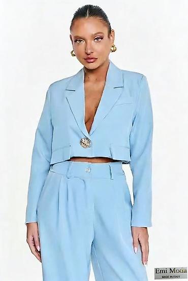 Kompleti: 💫Ženski komplet – kratki sako i široke pantalone
2500 din — 6