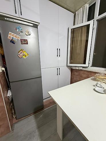 duz sat: 5-ci mikrorayonda, xruşovka layihəli 5 mərtəbəli binanın 2-ci — 7